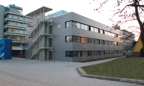 Heidelberg Forschungsgebäude der Universität  INF 329