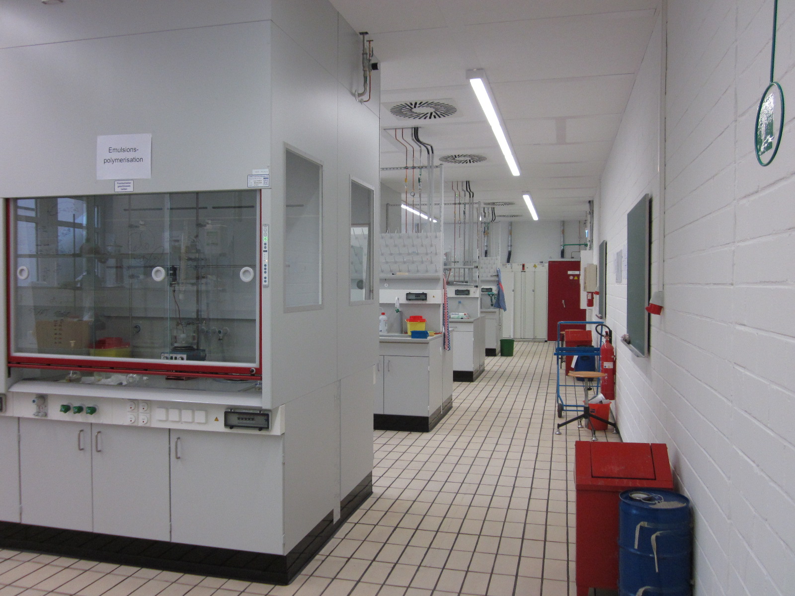 Stuttgart Universität Institut Physikalische Chemie IPC E09